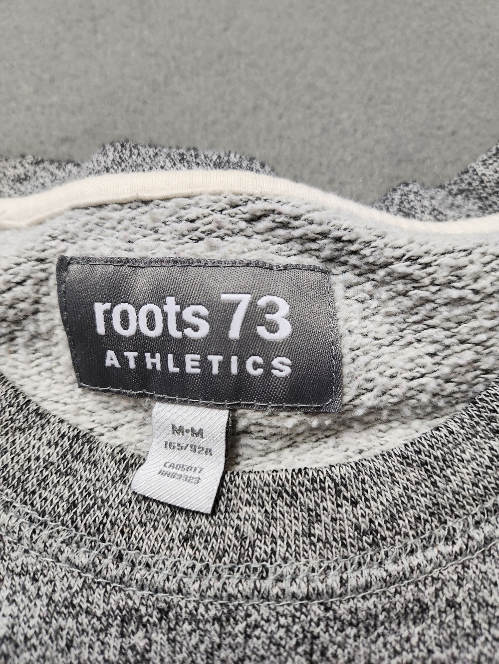 Roots Gray Crewneck Sweatshirt with Purple Velvet Logo Sz Med - Picture 4 of 9